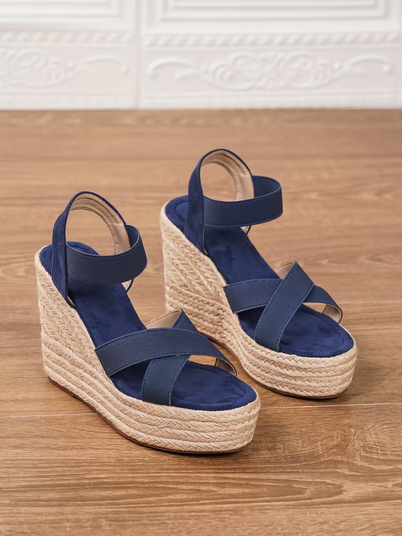 T588-1195 Sandals with Thick Bottom Slope and Women's Sandals