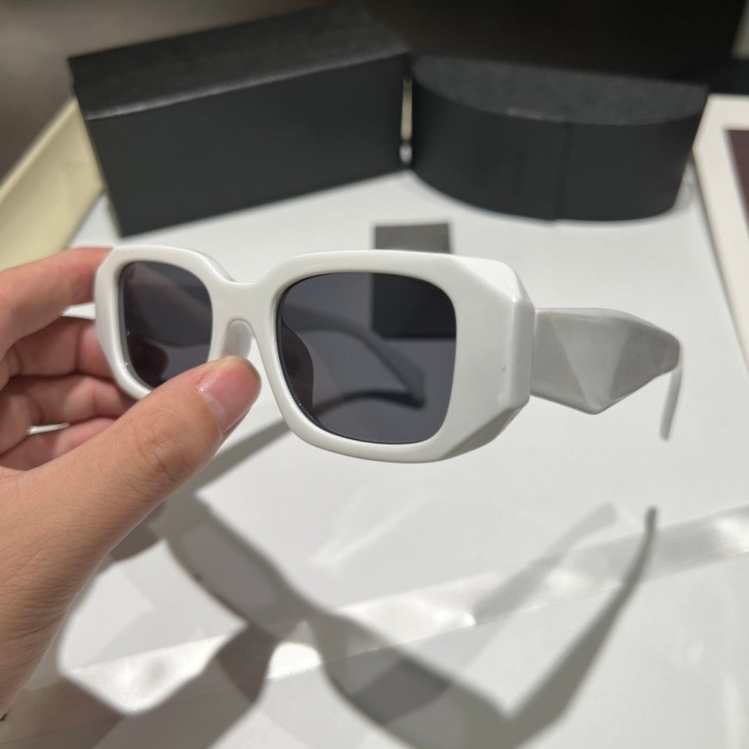 T588-786 Sun blocking glasses with multiple colors