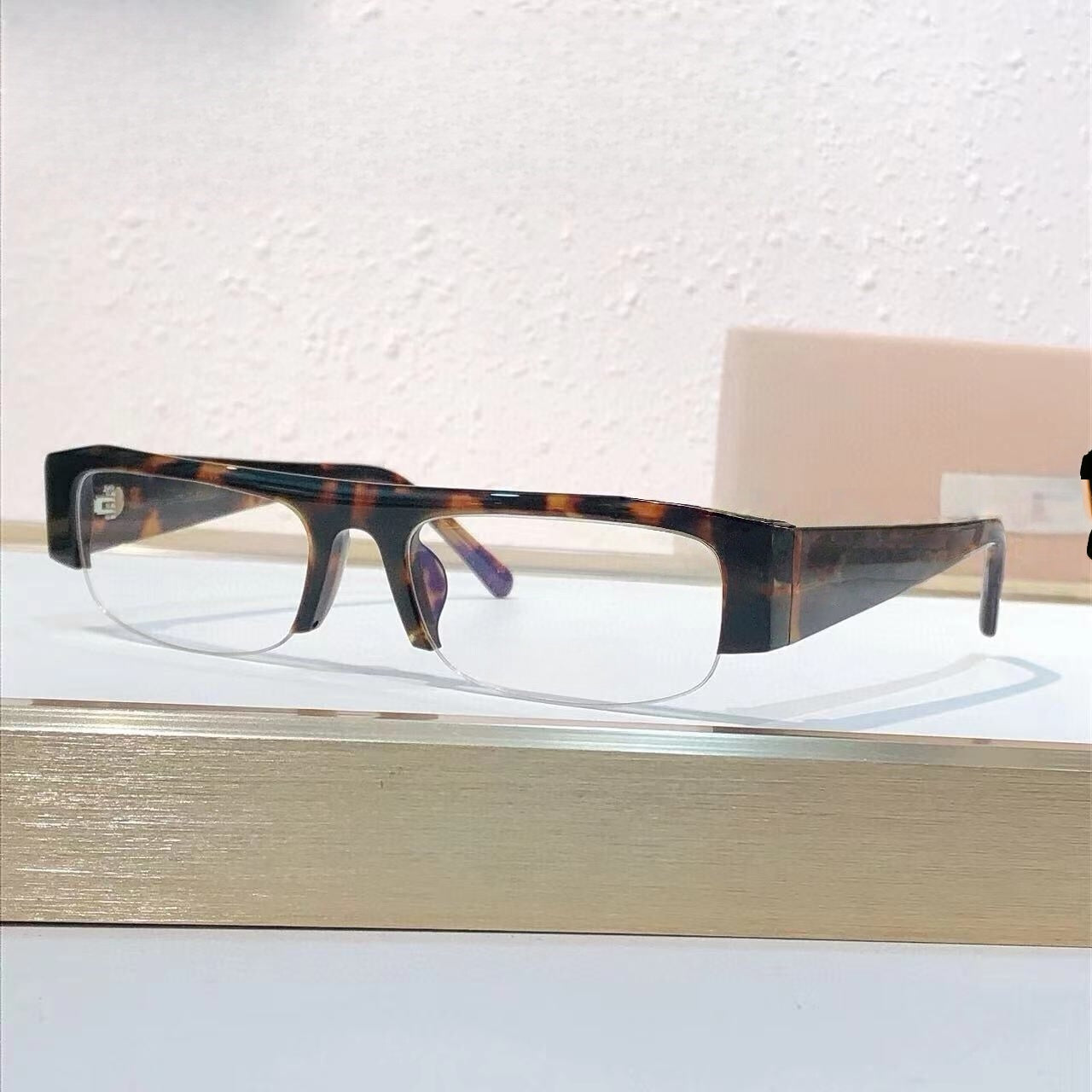 T588-814  Bestselling glasses