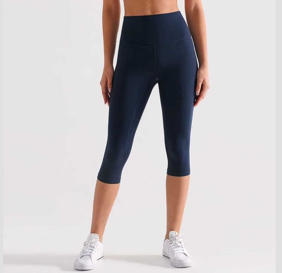 T588-924 Seven point yoga pants with high waist, hip lifting, and quick drying