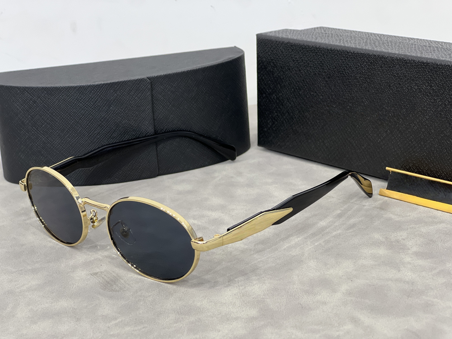 T588-1008  Metal sunglasses, men's and women's UV resistant sunglasses, versatile