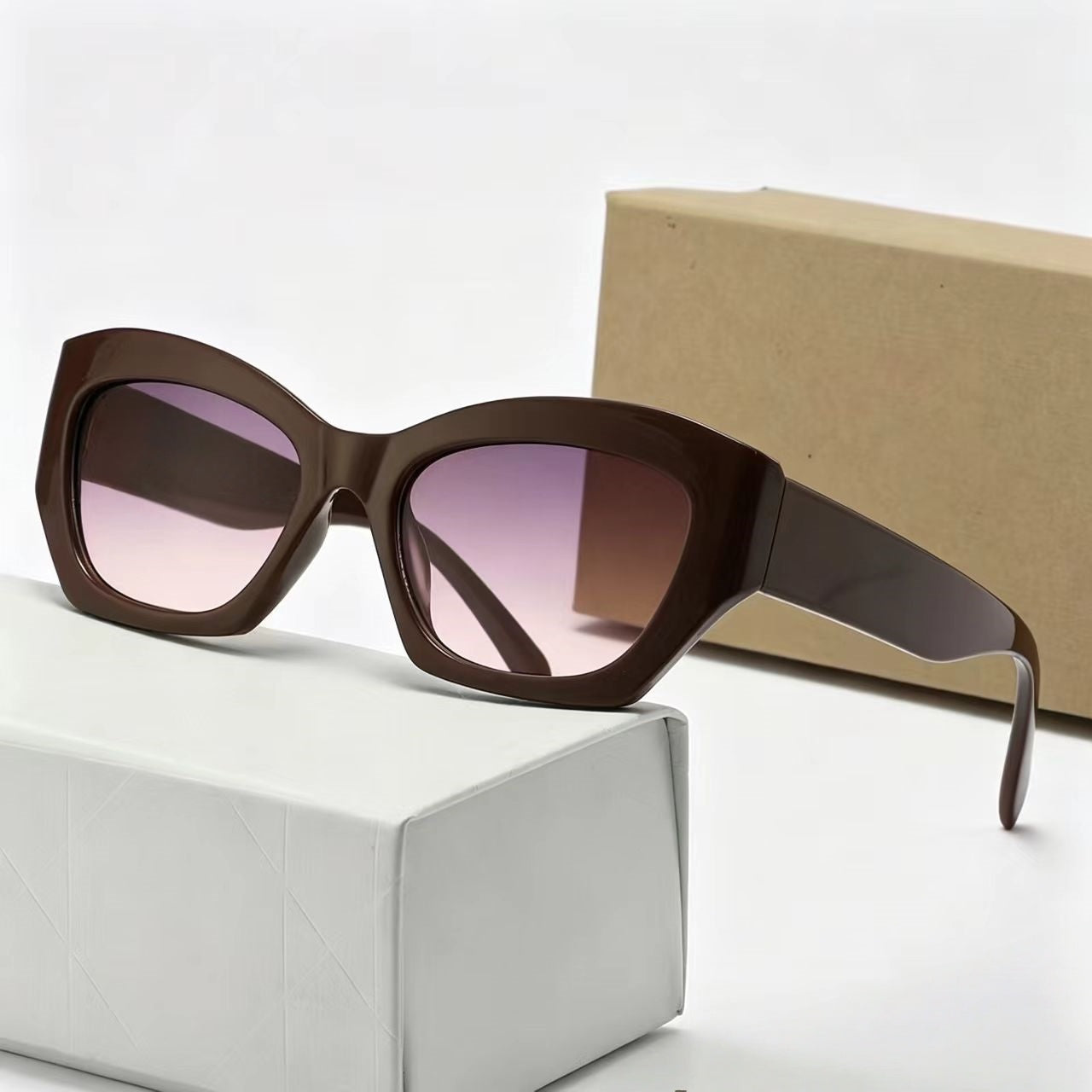 T588-1116 Fashionable and versatile blackout sunglasses, personalized and trendy