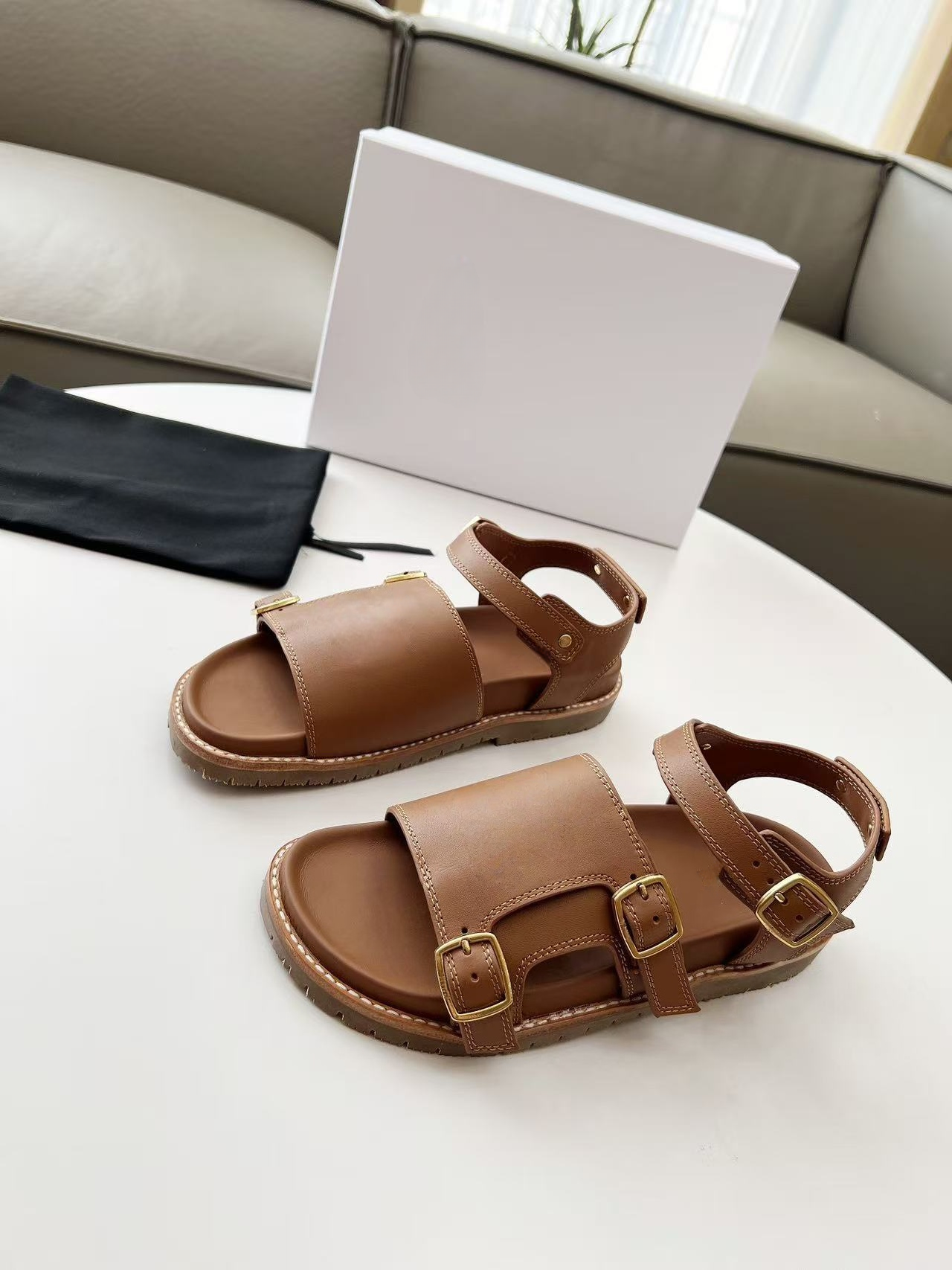T588- 1198  Sandals retro versatile one button casual shoes
