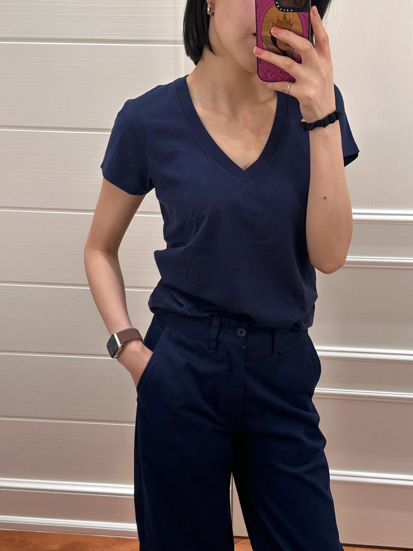 T588-990  Thin short sleeved casual V-neck
