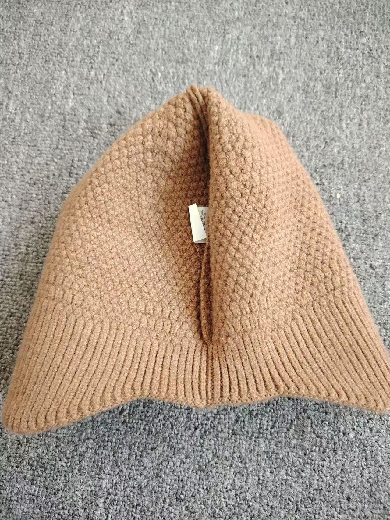 T588-798  Bestselling hats