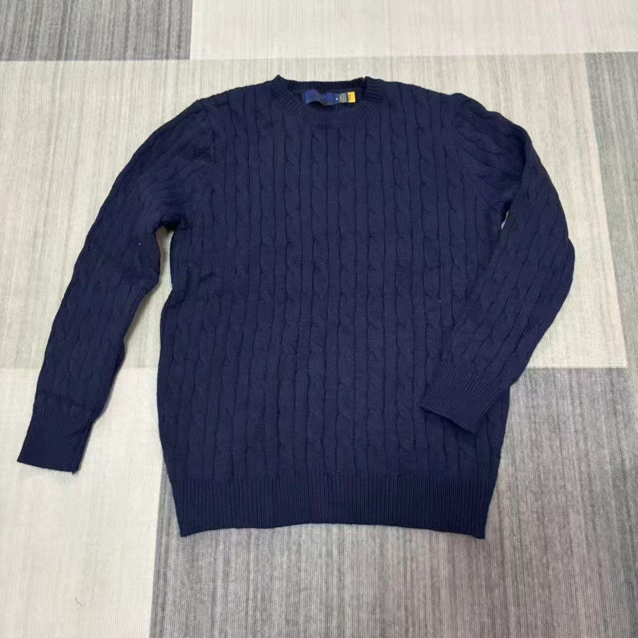 T588-889 Embroidered knitted sweater round neck pullover for men and women