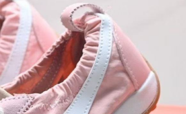 Flat bottomed casual lace up sneakers  E1274