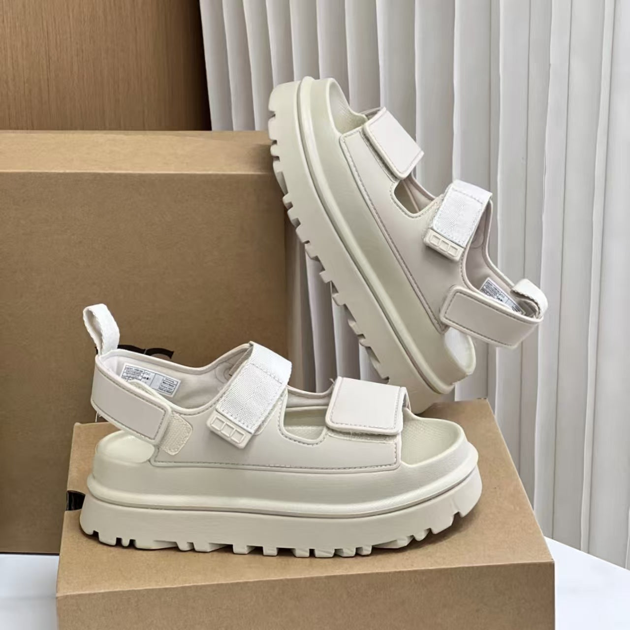 T588-1015  Summer Sandals Beach Thick Bottom