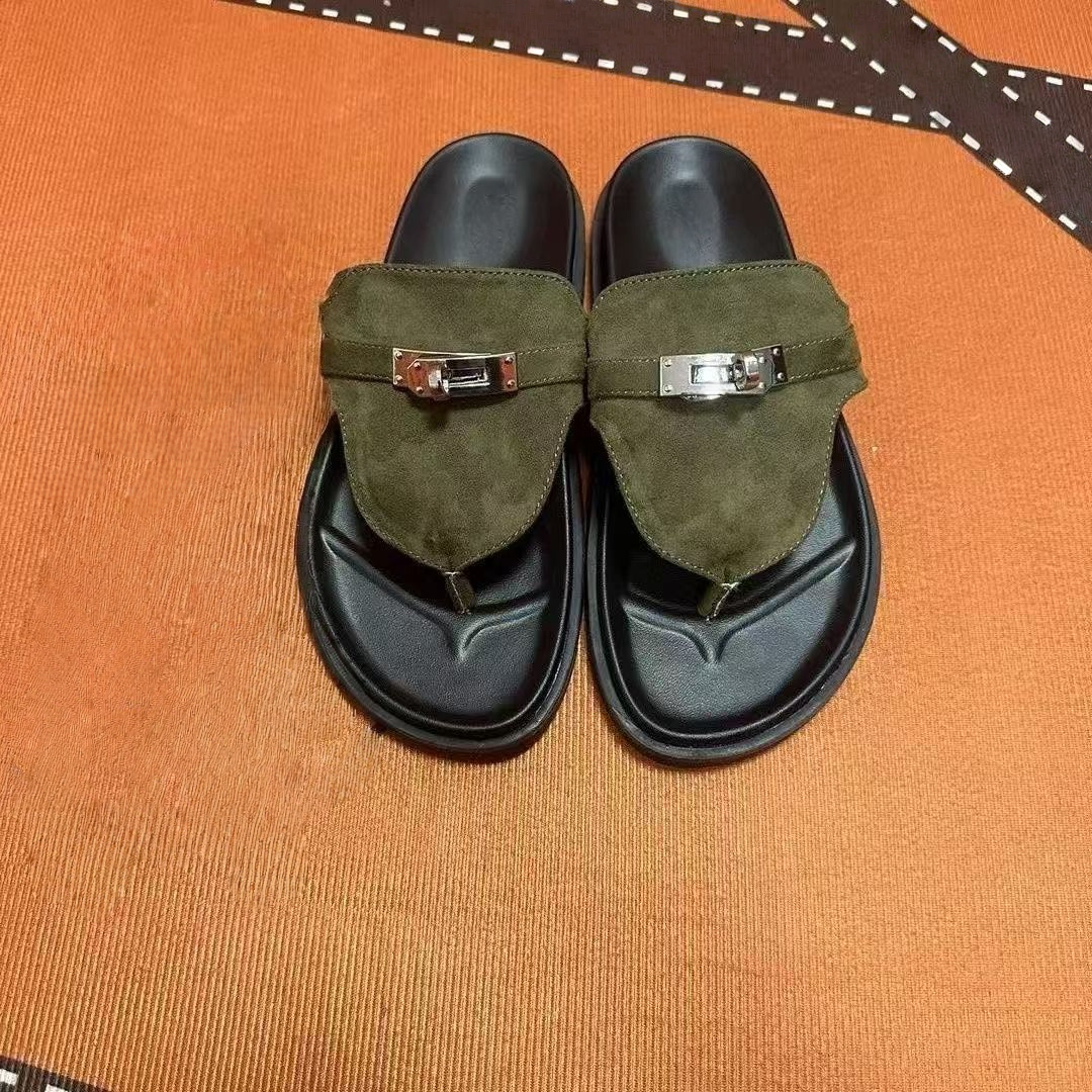 T588-1249 Clip on slippers, retro casual sandals for wearing outside