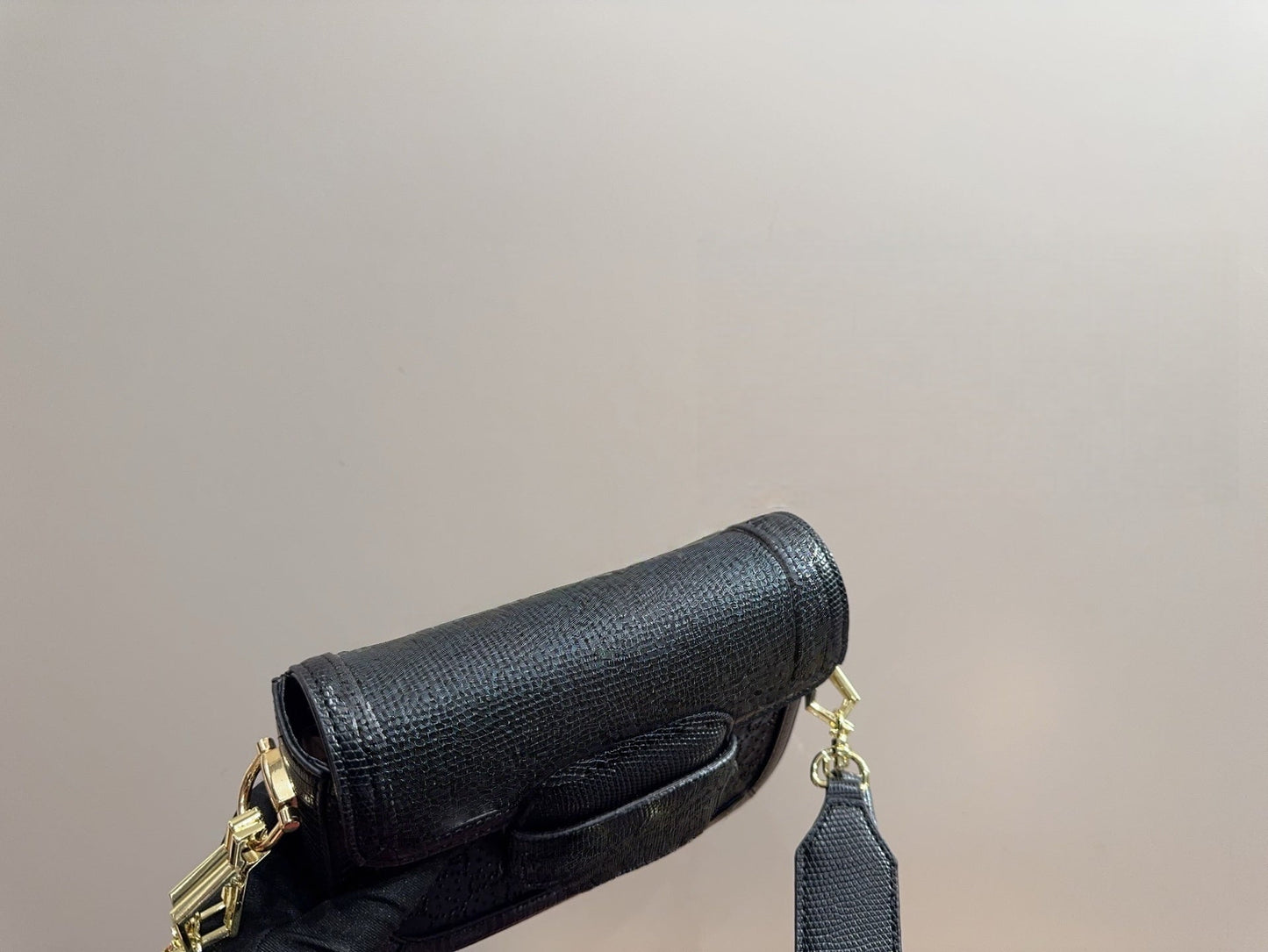 T588-777   Hot-selling bags